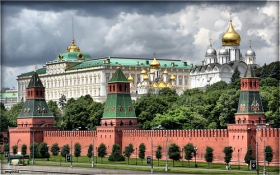 "Kremlin" by larrywkoester is licensed under CC BY 2.0